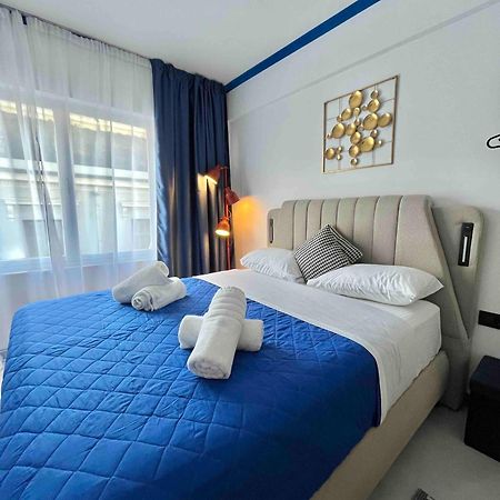Syntagma Plaka Suite By Zeussuites Athènes Extérieur photo